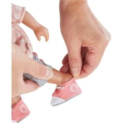 HABA Spielpuppe Amara -Trendiger Spielzeugladen HABA Spielpuppe Amara@@1913193 3