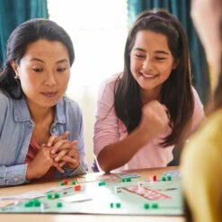 Hasbro Monopoly Classic, Brettspiel -Trendiger Spielzeugladen Hasbro Monopoly Classic Brettspiel@@1807326 7