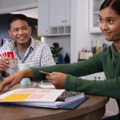 Hasbro Monopoly Kids, Kartenspiel 30 Hasbro Monopoly Kids, Kartenspiel -Trendiger Spielzeugladen Hasbro Monopoly Kids Kartenspiel@@1771691 11