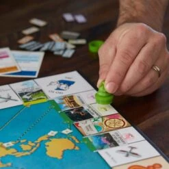 Hasbro Monopoly Reise Um Die Welt, Brettspiel -Trendiger Spielzeugladen Hasbro Monopoly Reise um die Welt Brettspiel@@1858540 9