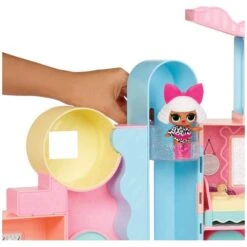 MGA Entertainment L.O.L. Surprise Squish Sand Magic House W/ Tot, Puppenhaus -Trendiger Spielzeugladen MGA Entertainment L O L Surprise Squish Sand Magic House w Tot Puppenhaus@@100005346 4