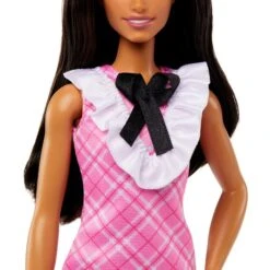 Mattel Barbie Fashionistas-Puppe Mit Schwarzem Haar Und Karokleid -Trendiger Spielzeugladen Mattel Barbie Fashionistas Puppe mit schwarzem Haar und Karokleid@@1919148 4